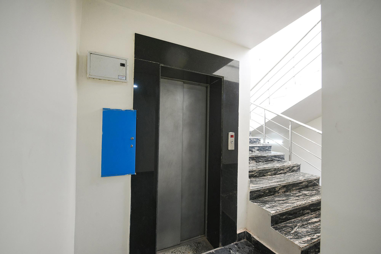 Public Area 3, Fabhotel Mona Continental, Delhi