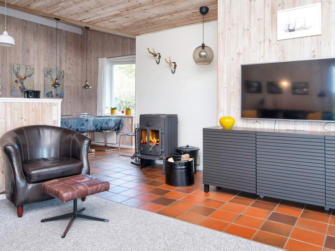 Others 5, person holiday home in Ebeltoft, Syddjurs
