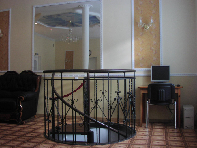 Public Area 2, Central Hotel, Narva