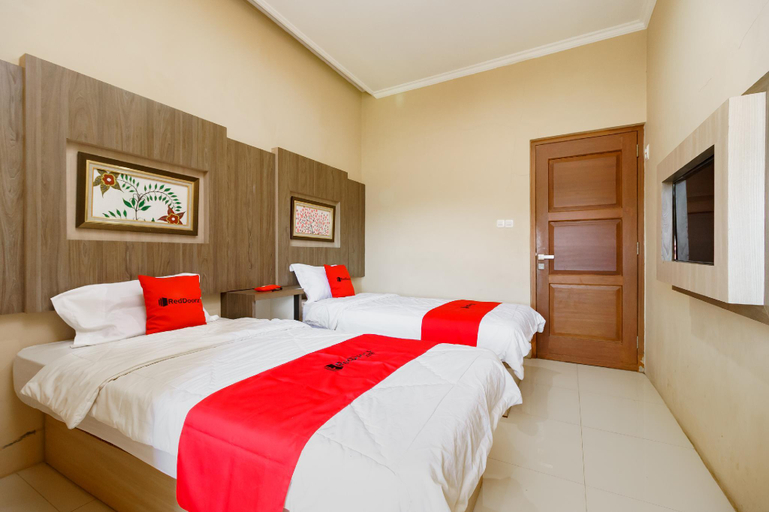 Bedroom 8