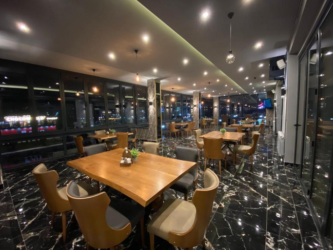 Others 3, Hotel Beograd Struga