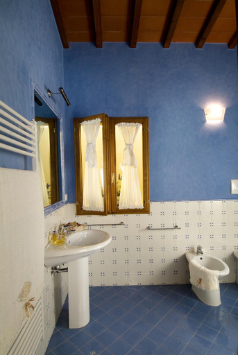 Bathroom 3, Accademia Residence, Prato