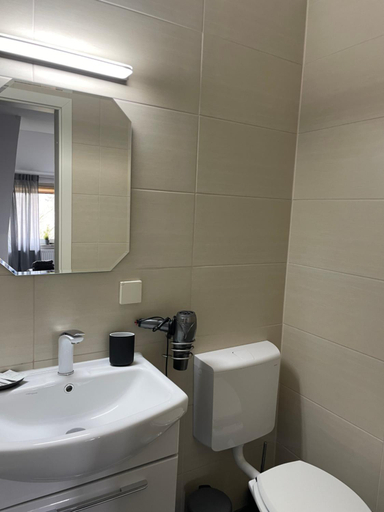 Bathroom, Zum Deutschen Heinrich, Gifhorn