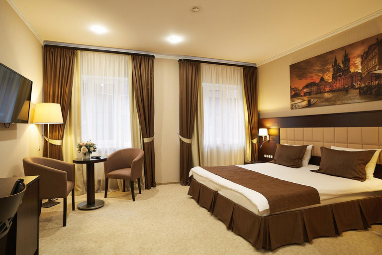 Others 3, Europe Hotel, Tula