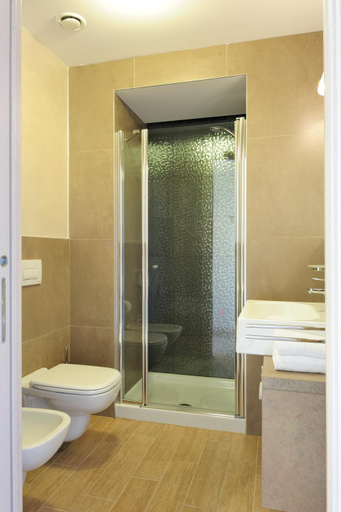 Bathroom 4, Eco Hotel Bonapace, Trento