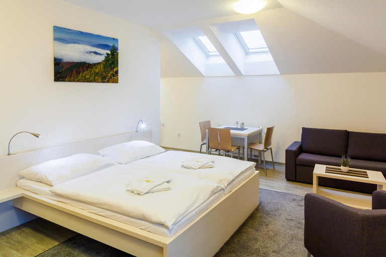 Bedroom 2, Hotel Valdes, Šumperk