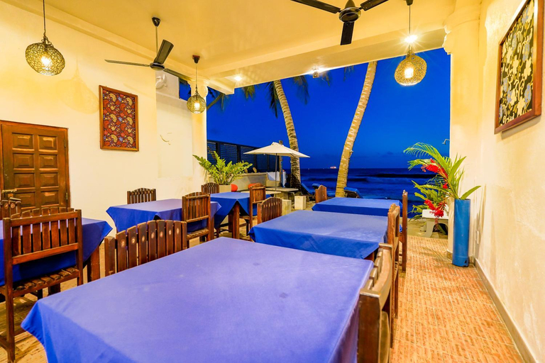 Food & Drinks 5, Blue Sky Beach Resort, Habaraduwa