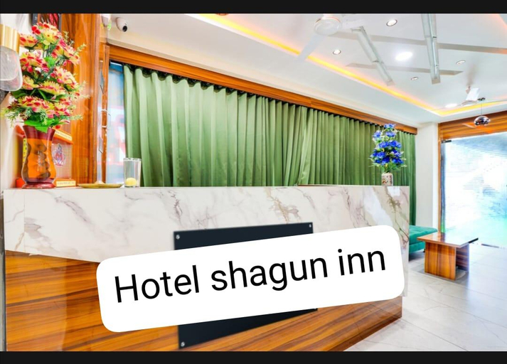 4, hotel sagun inn cg road, Ahmadabad