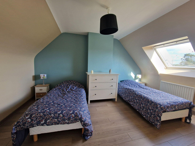 Others 2, Holiday Home in Paimpol near Beach, Côtes-d'Armor
