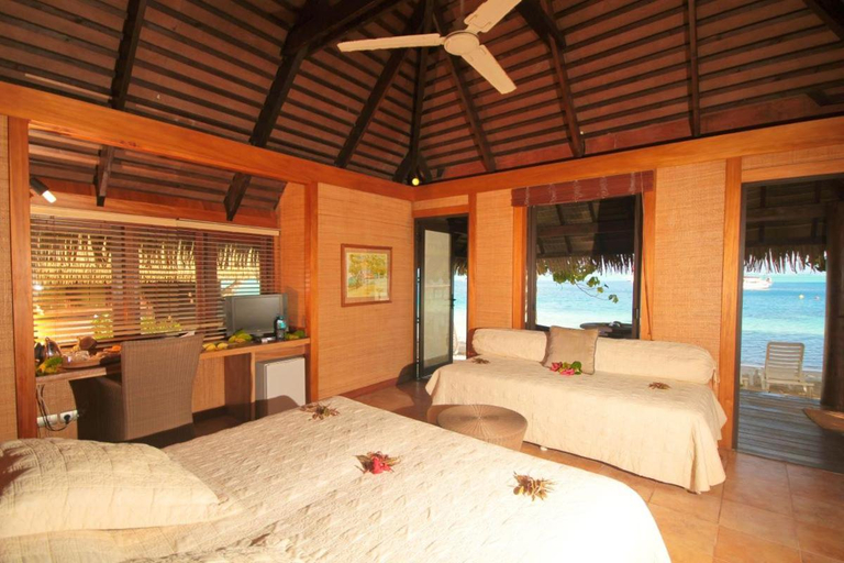 Bedroom 3, Le Mahana Hotel
