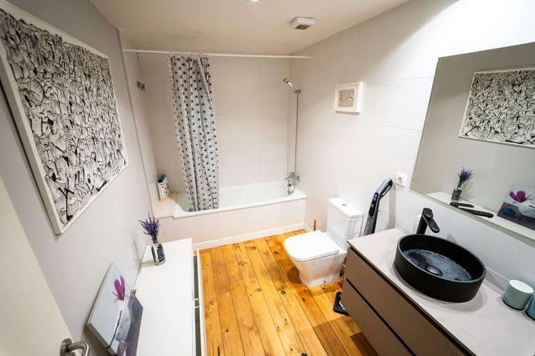 Bathroom 2, Duplex Loft And Home Office 140m2 plus a 70m2 Terrace, Valencia