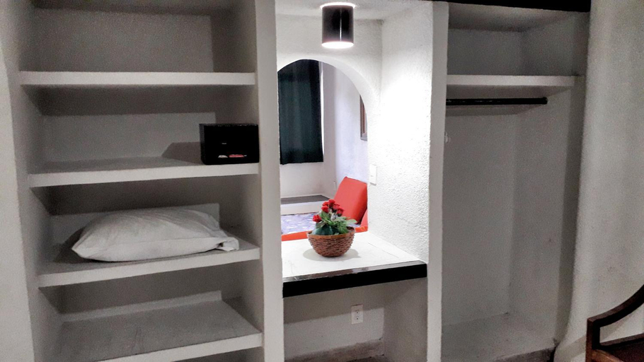 Bedroom 3, Solimar Inn Suites, José Azueta
