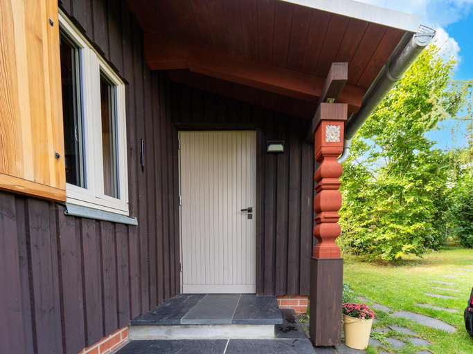 Others 3, Forest-Edge Apartment, Harz