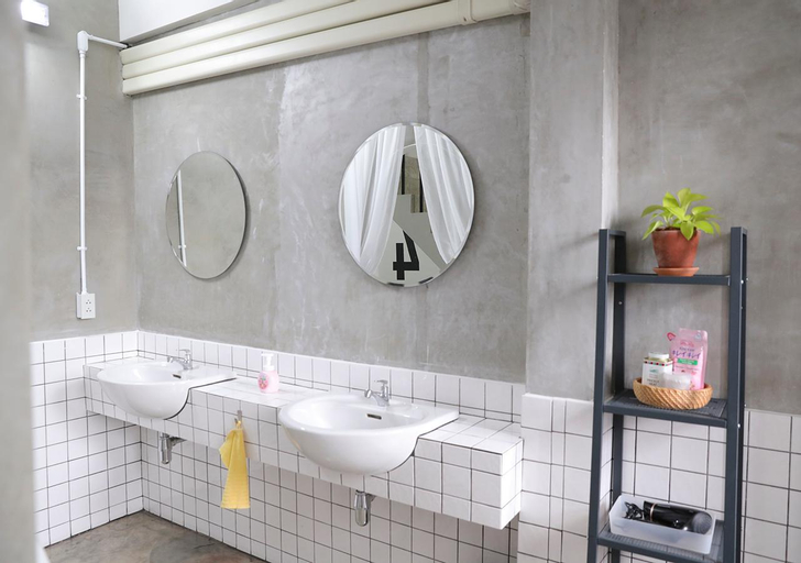 Bathroom 3