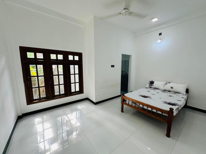 LALITHA holiday INN, Jaffna