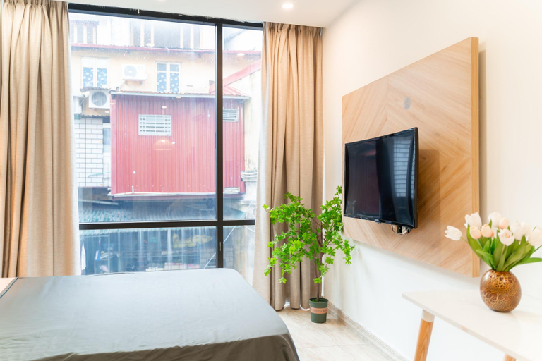 Bedroom 12