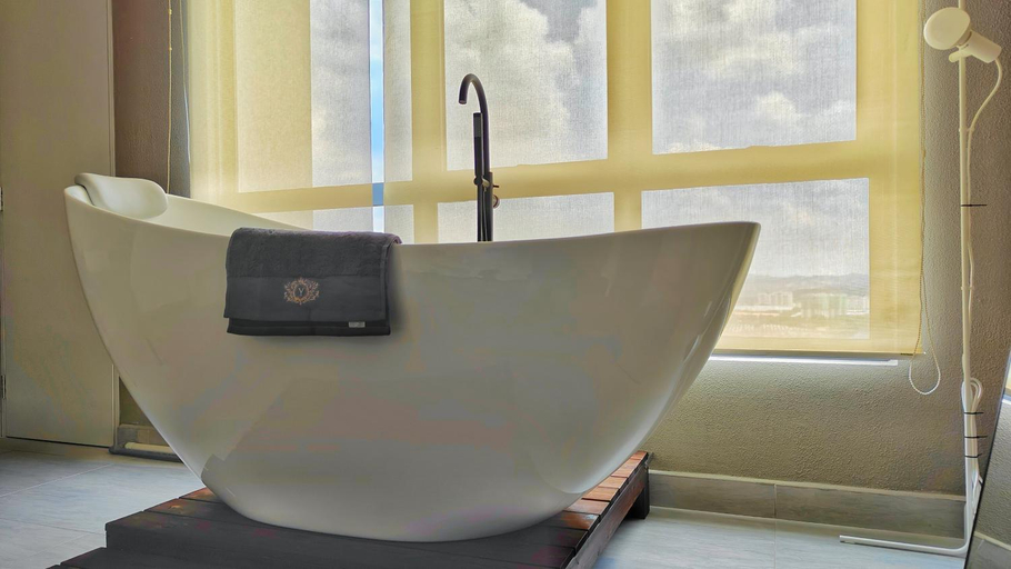 Bathroom 5, Allbes Sunsuria Forum Soho Suite Room, Shah Alam