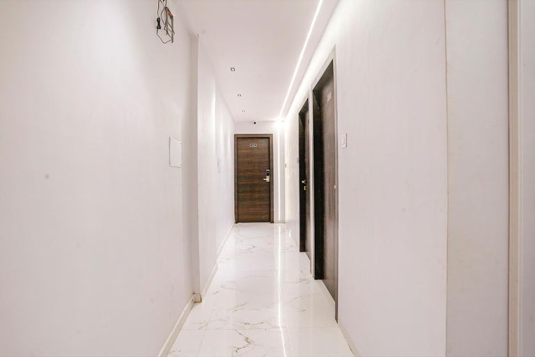Public Area 3, Fabhotel Peralz, Mumbai Suburban