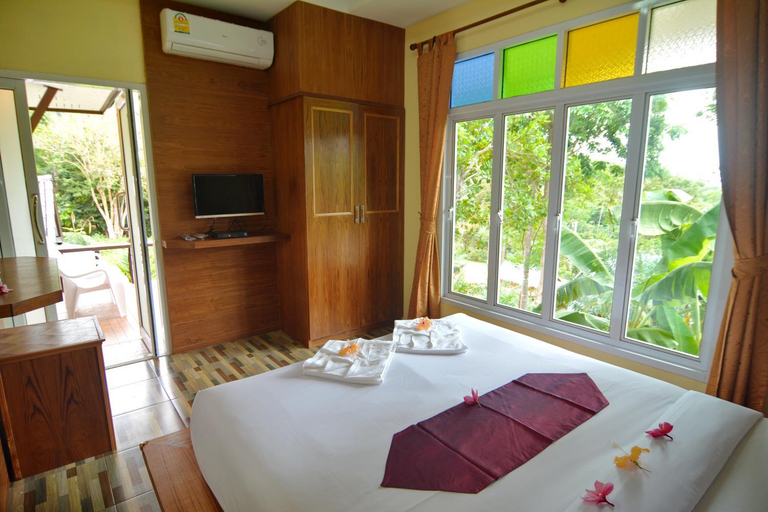 Bedroom 3, Phuchawee Lanta Resort, Ko Lanta