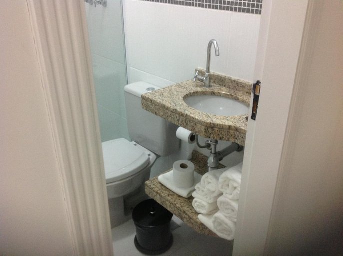 Bathroom 3, Upper Hotel, São Paulo