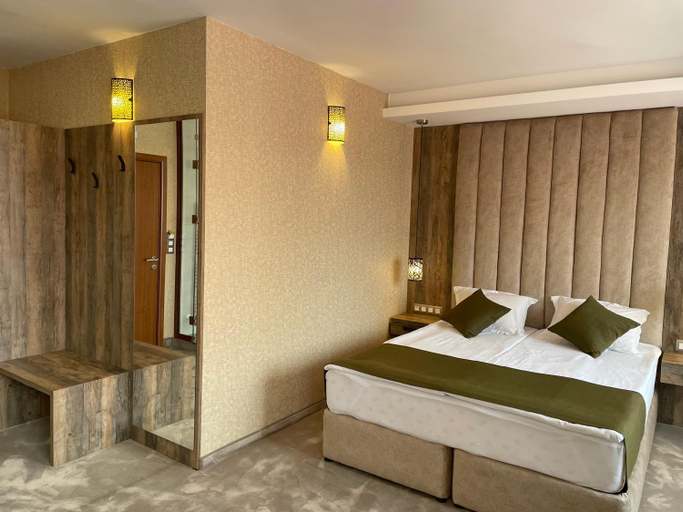 Bedroom 3, Paradise SPA Hotel, Rakitovo