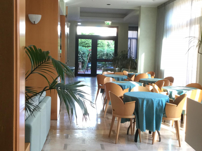 Food & Drinks 5, Hotel Europa, Savona