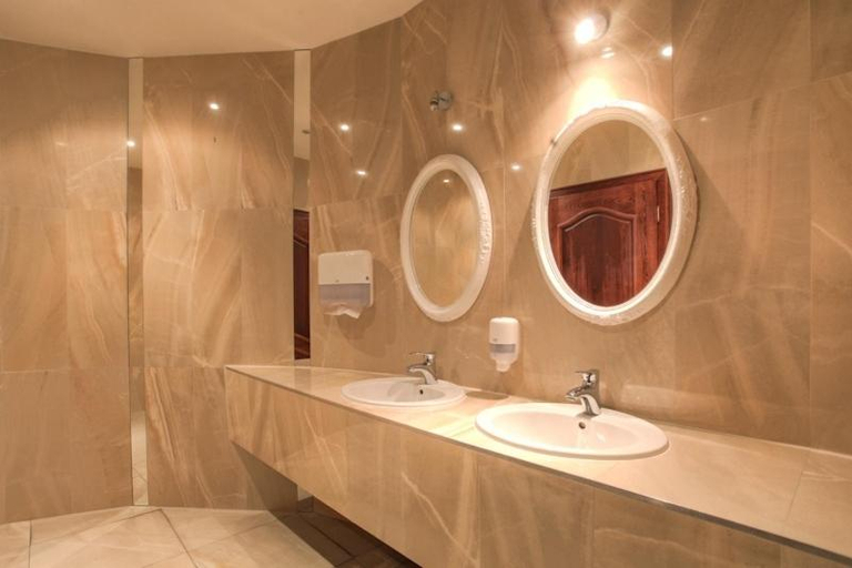Bathroom 3, Hotel Korona, Gliwice