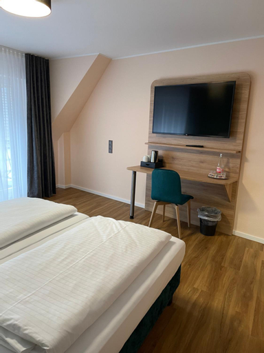 Bedroom 2, Art Hotel Eifel, Düren