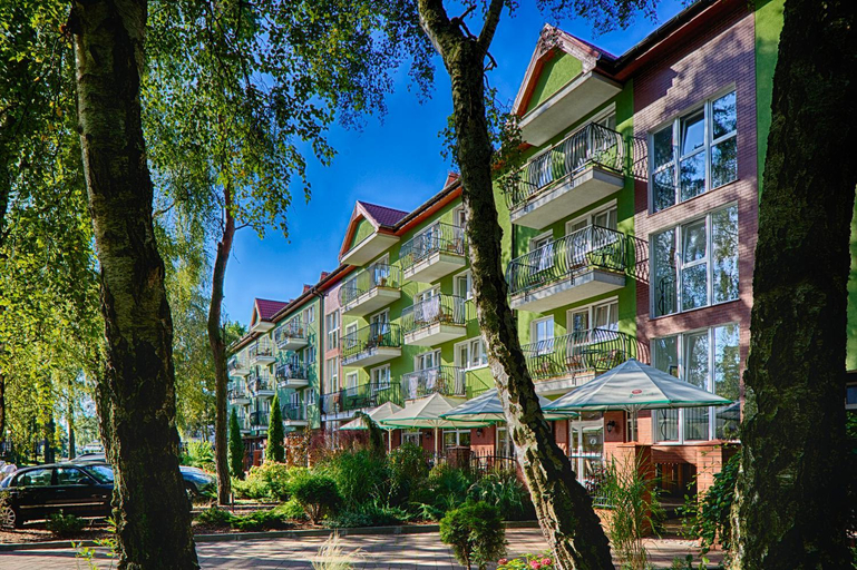 Others 5, Maximus Spa, Kamień