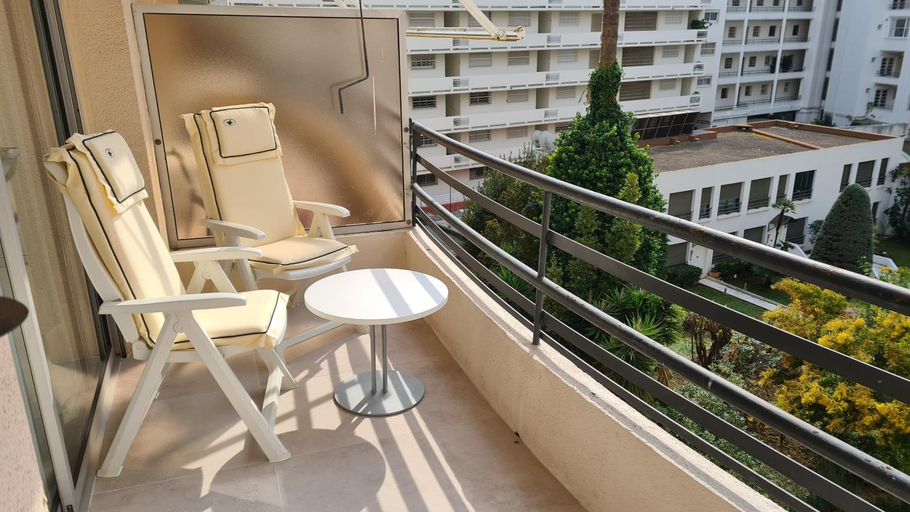 4, 1 mn CROISETTE pres Martinez, Alpes-Maritimes
