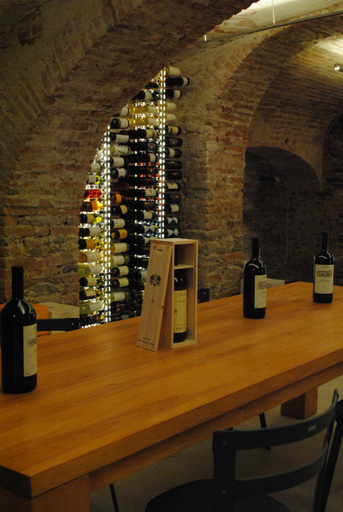Others 4, Vinoteca La Sacrestia, Cuneo