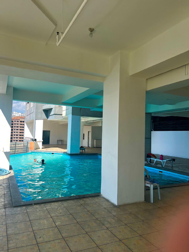Serenity Loft, near QC's Vibrant Scene and Dining, Quezon City