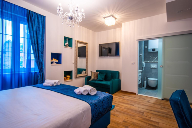 Others 5, Center Luxury Rooms 3, Split