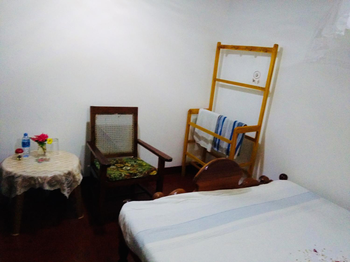 Bedroom 2, Hikkaduwa backyard beach homestay, Hikkaduwa