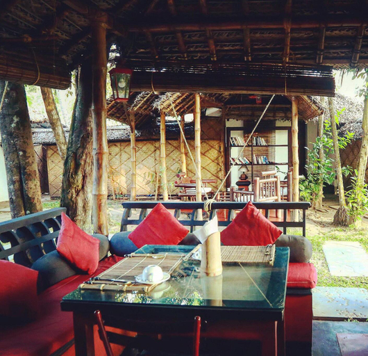 Food & Drinks, Les 3 Elephants, Ernakulam
