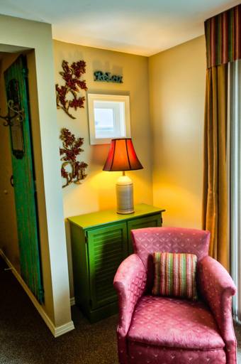 Others 4, Sandy Cove Inn, Clatsop