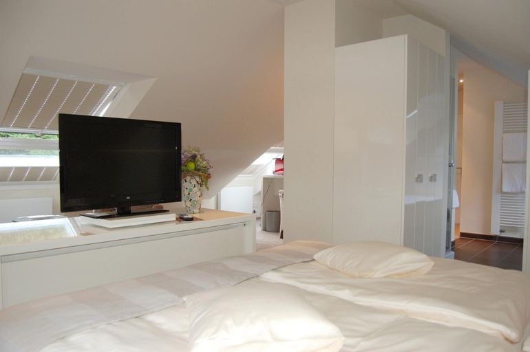 Bedroom 2, Restaurant Niedmuhle Land Genuss Hotel, Saarlouis