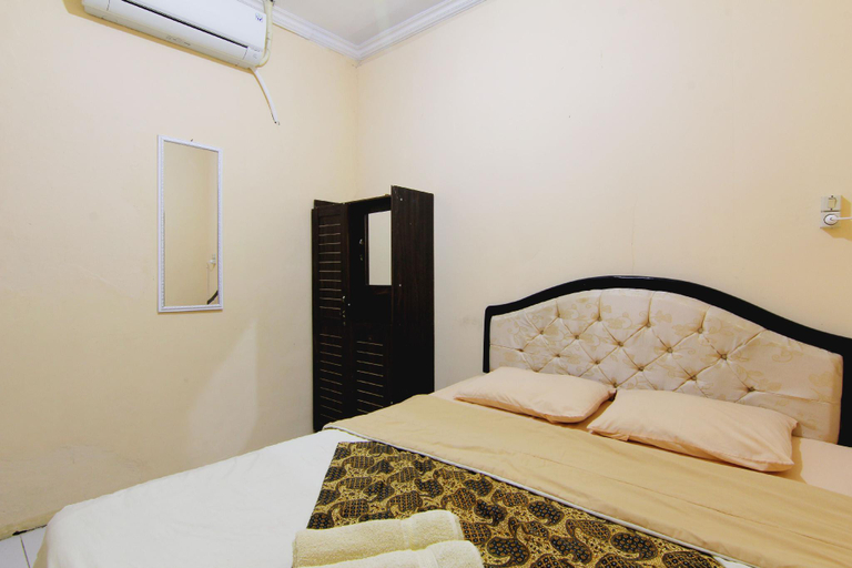 Bedroom 8