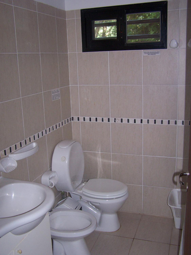 Bathroom 4, Cabanas La Morera, Tornquist