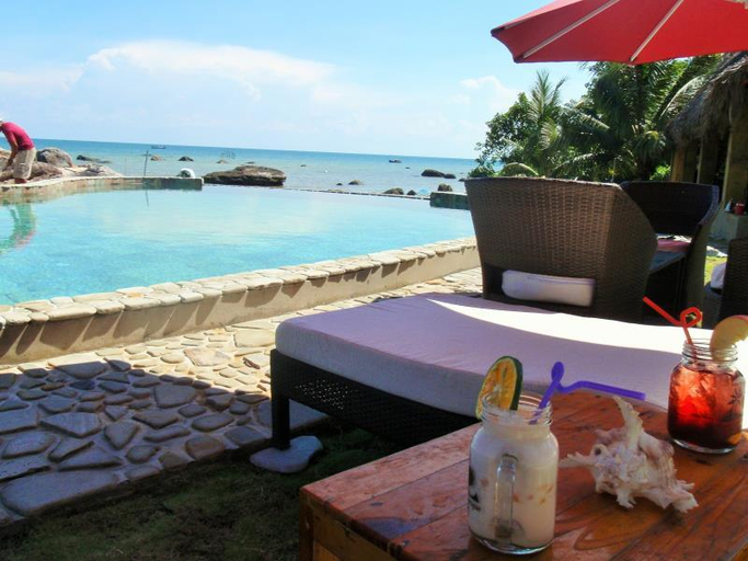 Sport & Beauty 2, Rocks Beach Boutique, Phú Quốc