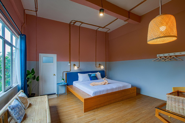 Bedroom 12