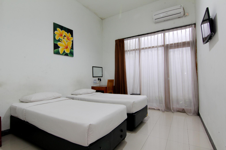 Bedroom 23