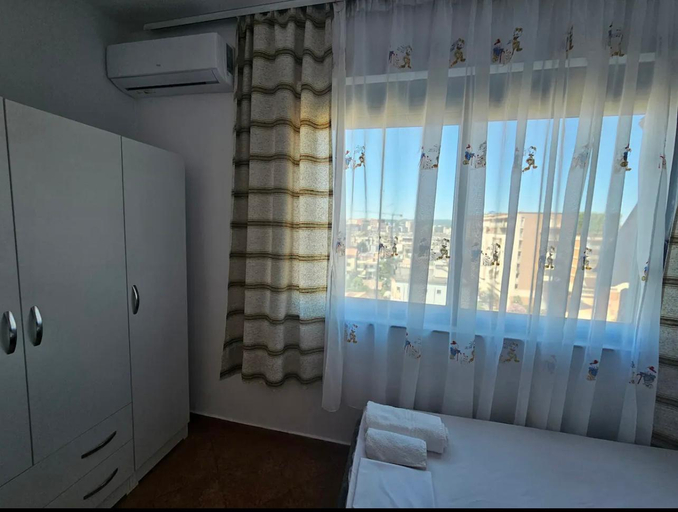 Bathroom 3, City View Apartment, Tiranës