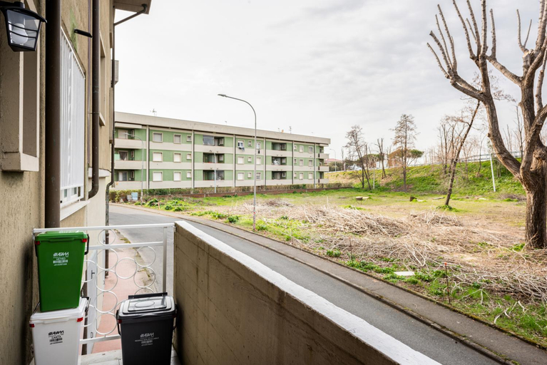 Others 5, Luni Mare Modern Balcony Flat, La Spezia