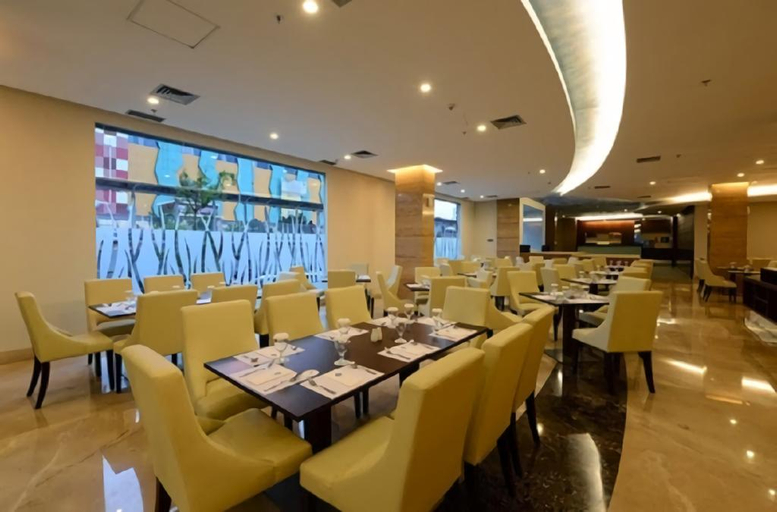 Food & Drinks 5, The Falatehan Hotel (permanently closed), South Jakarta