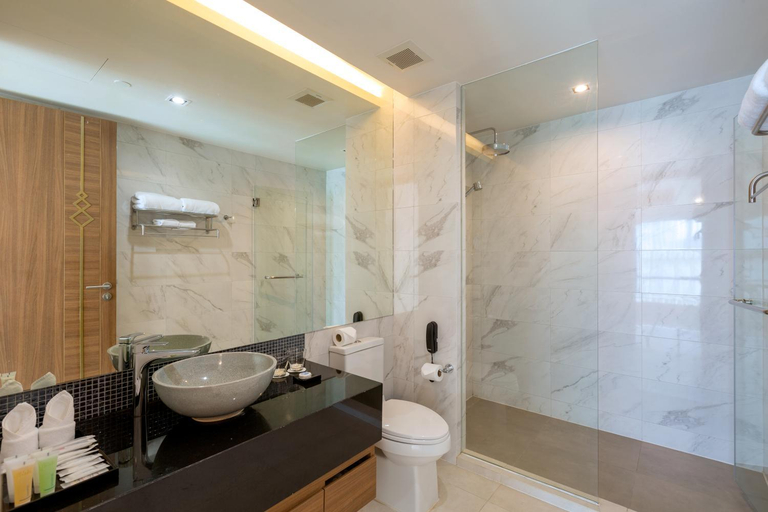 Bathroom 27