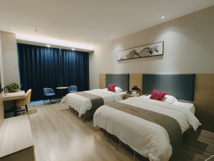 Bedroom 2, Junyi selected hotel (leting bus terminal store), Tangshan