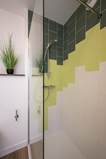 Bathroom 5, Athome Résidence, Charente-Maritime