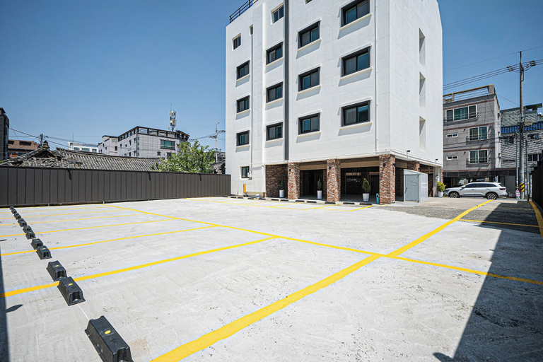 Exterior & Views 2, Gyeongju Elegance Hwangridan-gil, Gyeongju