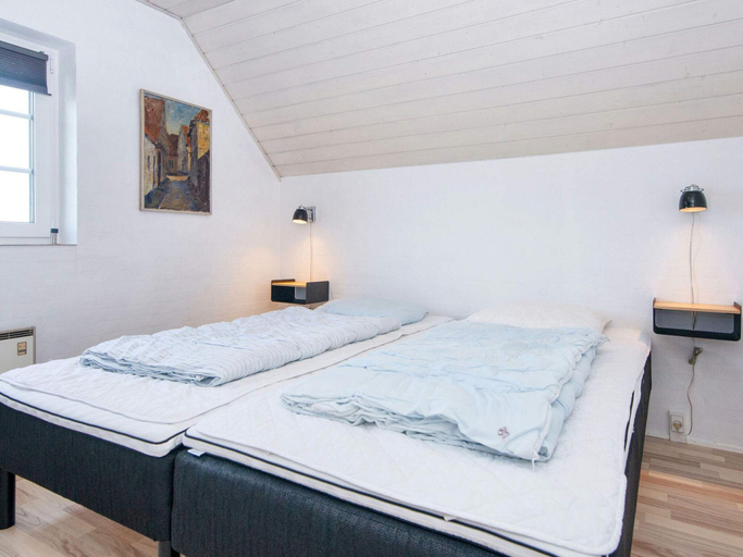 Bedroom 3, 4 Star Holiday Home in Harboore, Lemvig